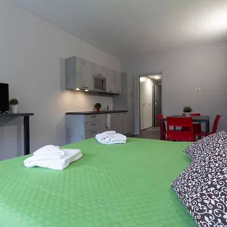 Lime - Affitti Brevi Italia * לקו